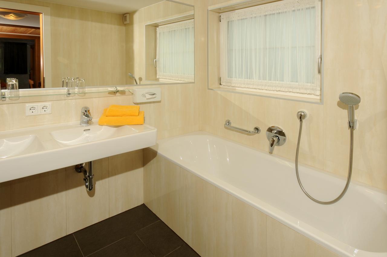 Hotel Burgschrofn Tux Εξωτερικό φωτογραφία