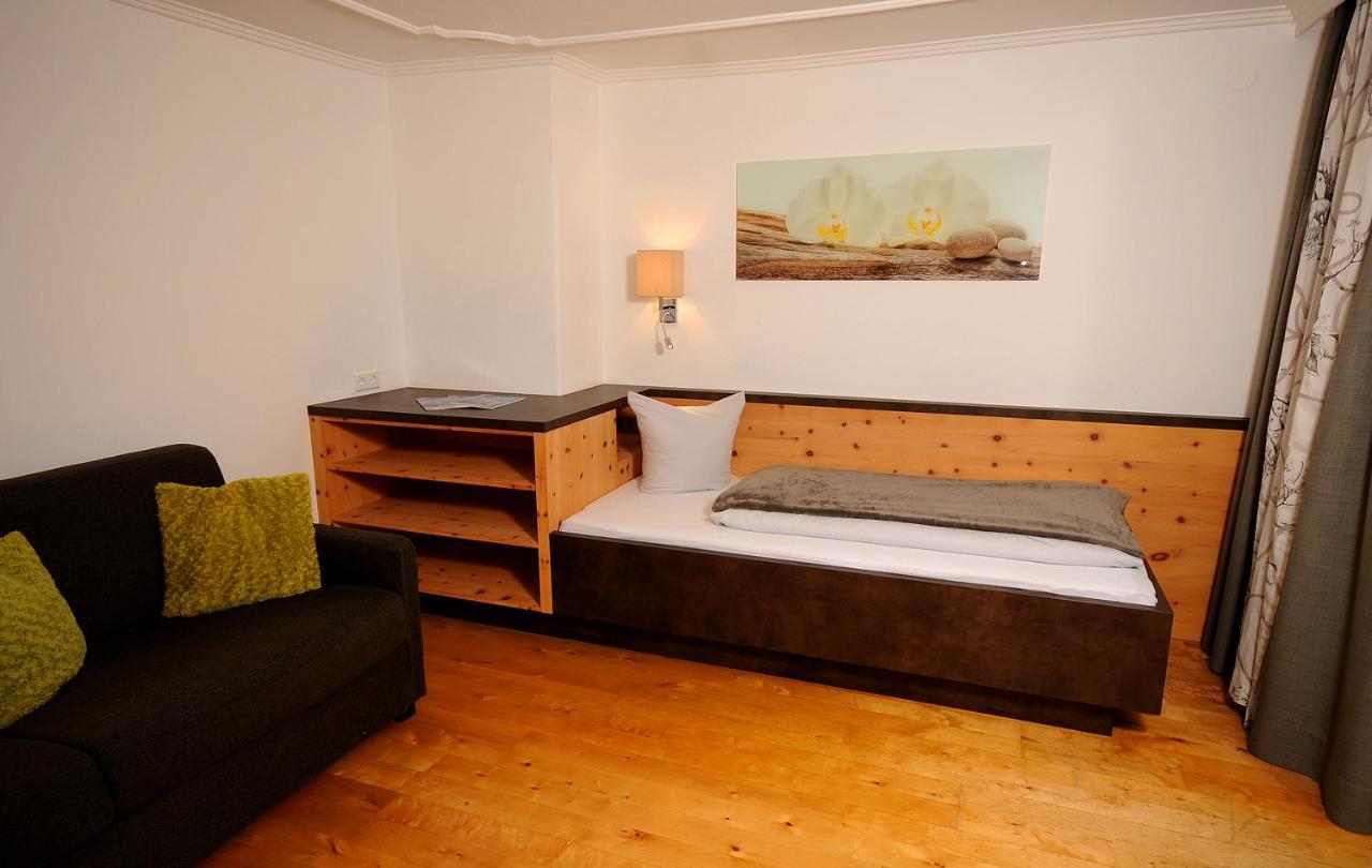 Hotel Burgschrofn Tux Εξωτερικό φωτογραφία