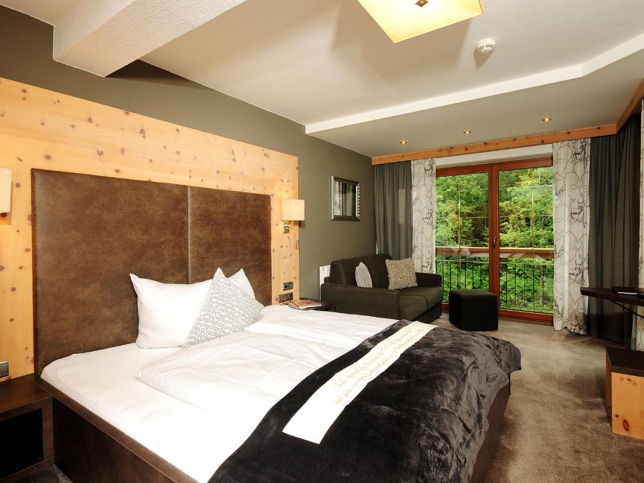 Hotel Burgschrofn Tux Εξωτερικό φωτογραφία