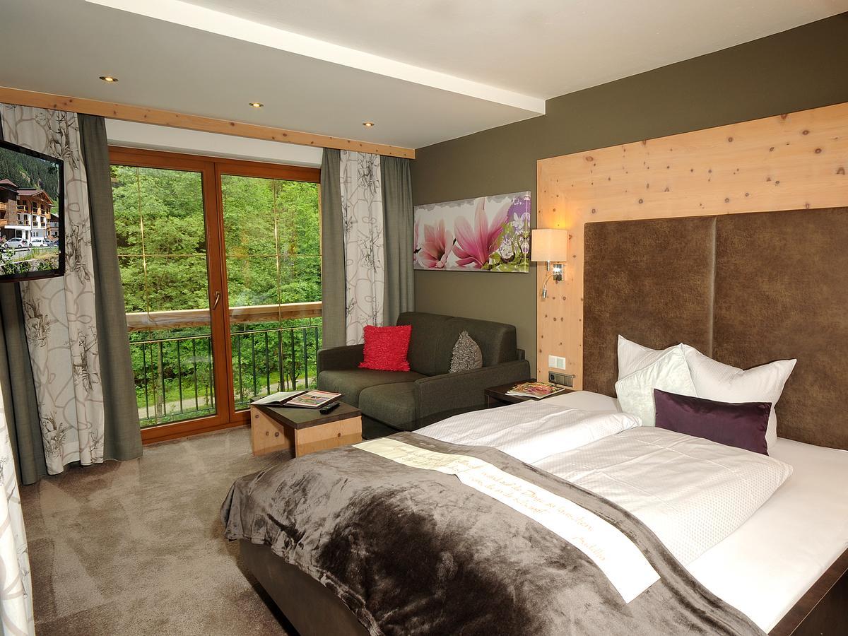 Hotel Burgschrofn Tux Εξωτερικό φωτογραφία